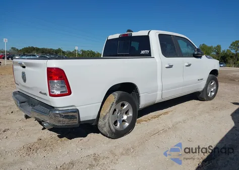 2019 Ram 1500 Big Horn/Lone Star Quad Cab 4X4 6'4 Box z USA, uszkodzony, nr VIN 1C6SRFBT5KN875502